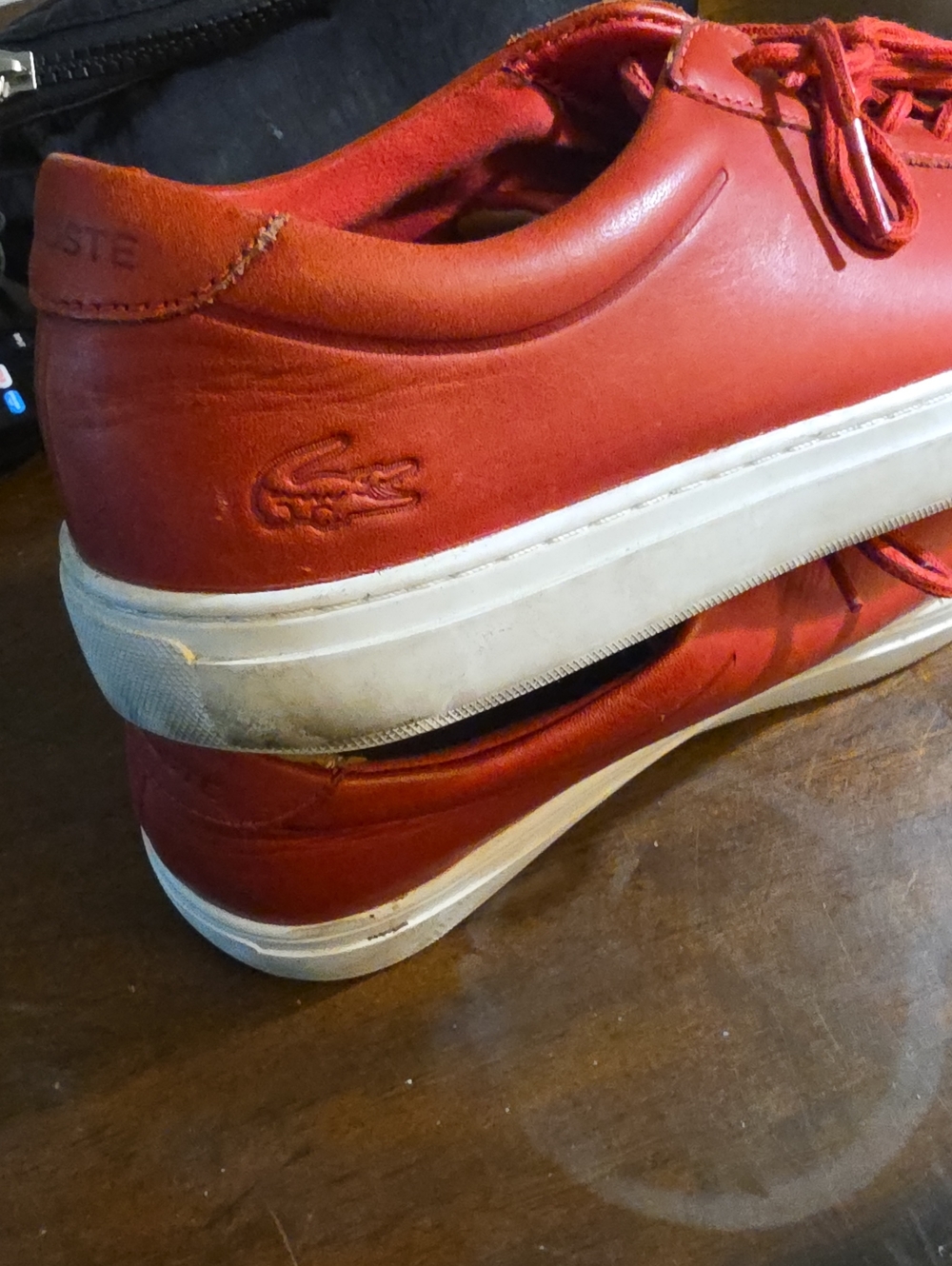 Lacoste Men's Red Leather Low-Top Sneakers